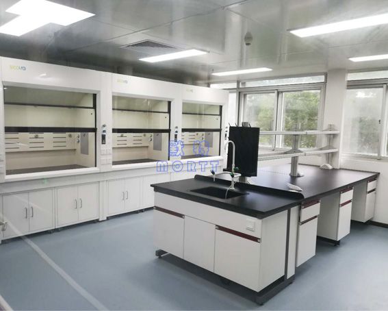 點(diǎn)擊進(jìn)入看圖評論 化學(xué)實(shí)驗(yàn)室通風(fēng)空調(diào)系統(tǒng)的設(shè)計(jì)(圖1)